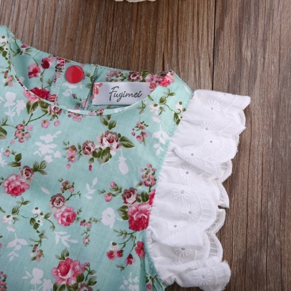 🆕Cute baby girl ruffle bow trim romper - Picture 4 of 6